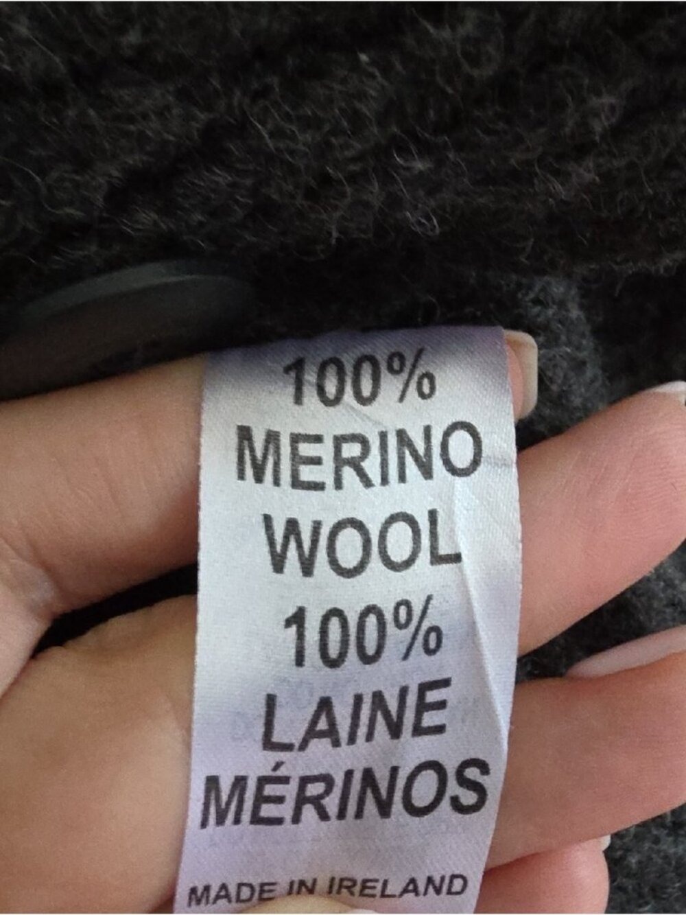 ARAN Mor | chunky cable knit charcoal wool cardigan sweater vintage Sz M - Picture 5 of 6